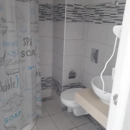 Irish Seaview Apartment *